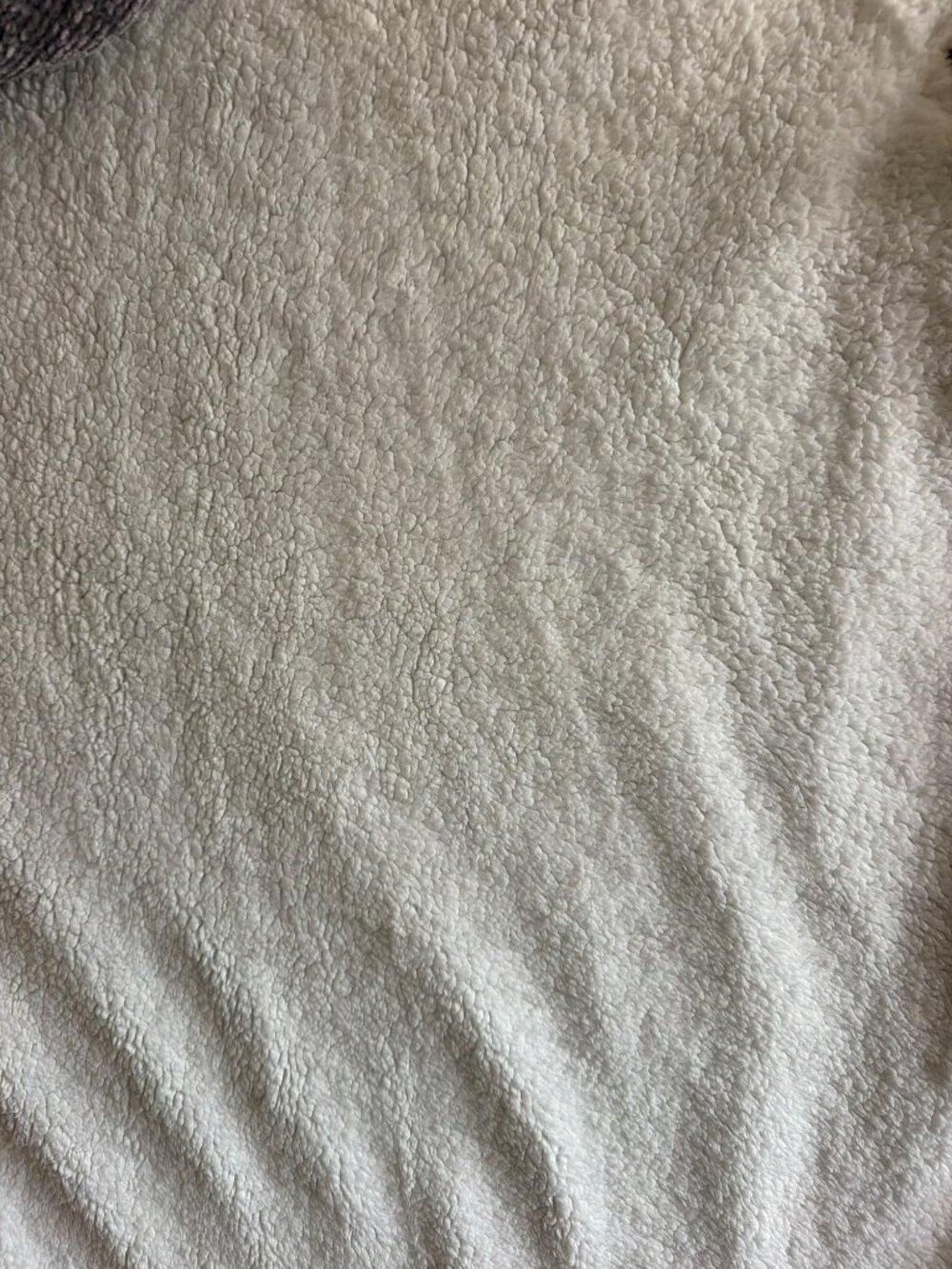Soft Surroundings Chenille Sherpa Wearable Hooded Cable Knit Throw 46 x 78 - Picture 10 of 14